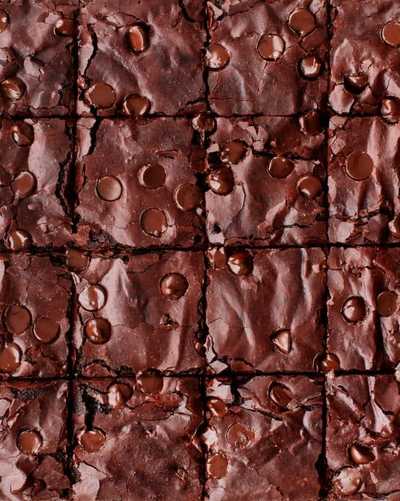 brownies cut into squares